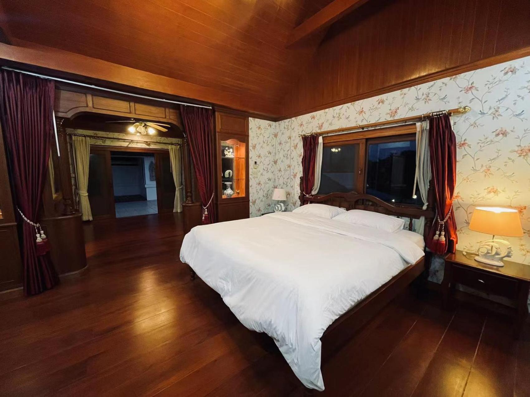 Phoenix Golf 10 Badroom Pool Villa Ban Huai Yai Esterno foto